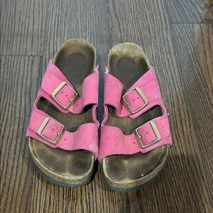 Birkenstock  Pink Double Strap Arizona gold buckle sandals sz 10